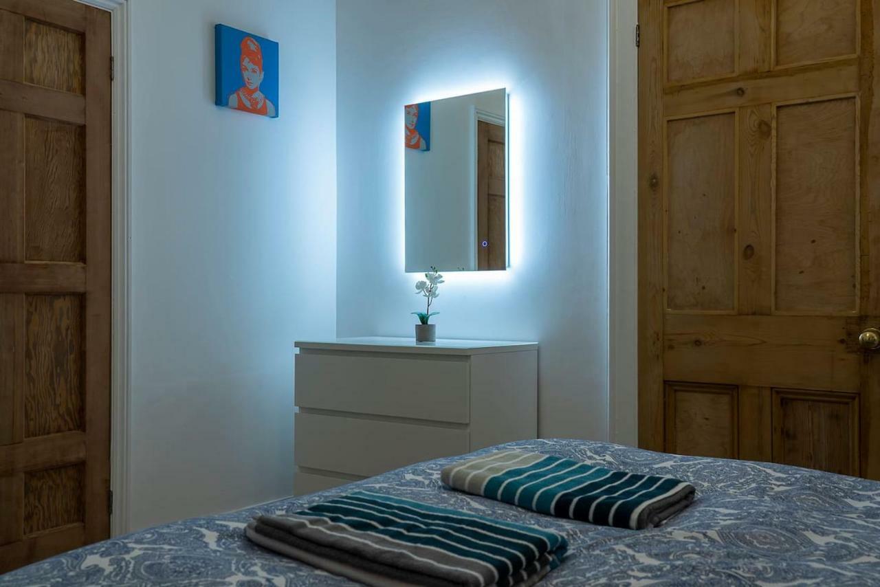 The Old Rectory Southcott Apartment In Jacobstow 10 Mins To Widemouth Bay And Crackington Haven,15 Mins Bude,20 Mins Tintagel, 27 Mins Port Issac Eksteriør billede